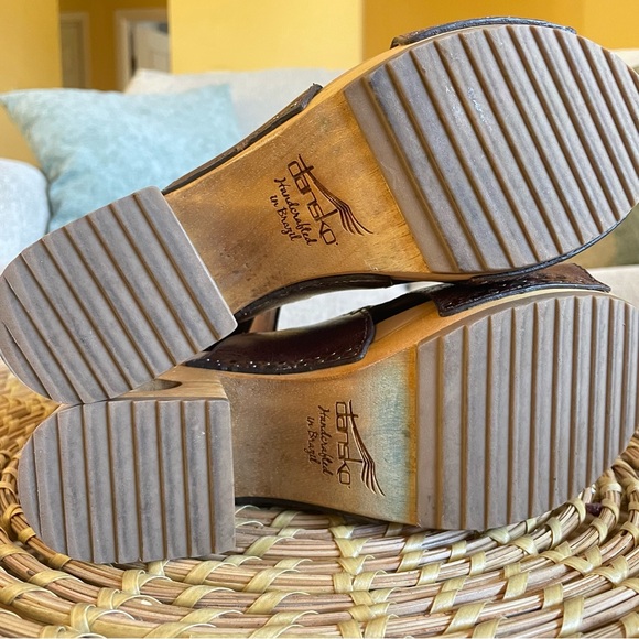 Dansko Brown Leather Wooden Platform Heel Boho Sandals Sz-36/US6 - Picture 11 of 13